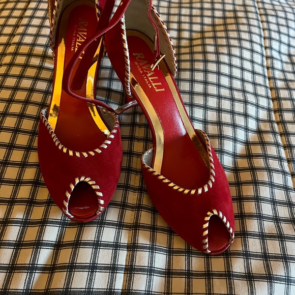 New without tags suede leather shoes with ankle strap size 8 - Picture 2 of 7